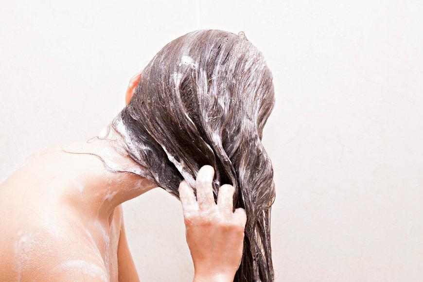 Регулярное мытье волос