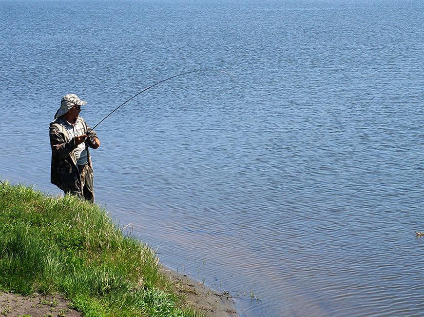 Рыбалка в Барнауле рыбопитомник Коралл