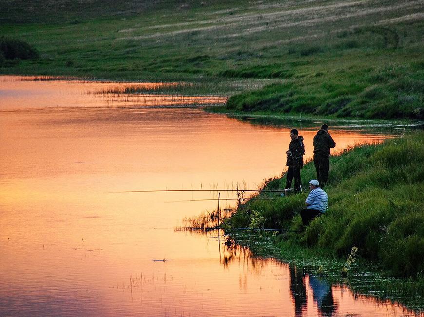 Рыбалка в Барнауле на озере Ераска