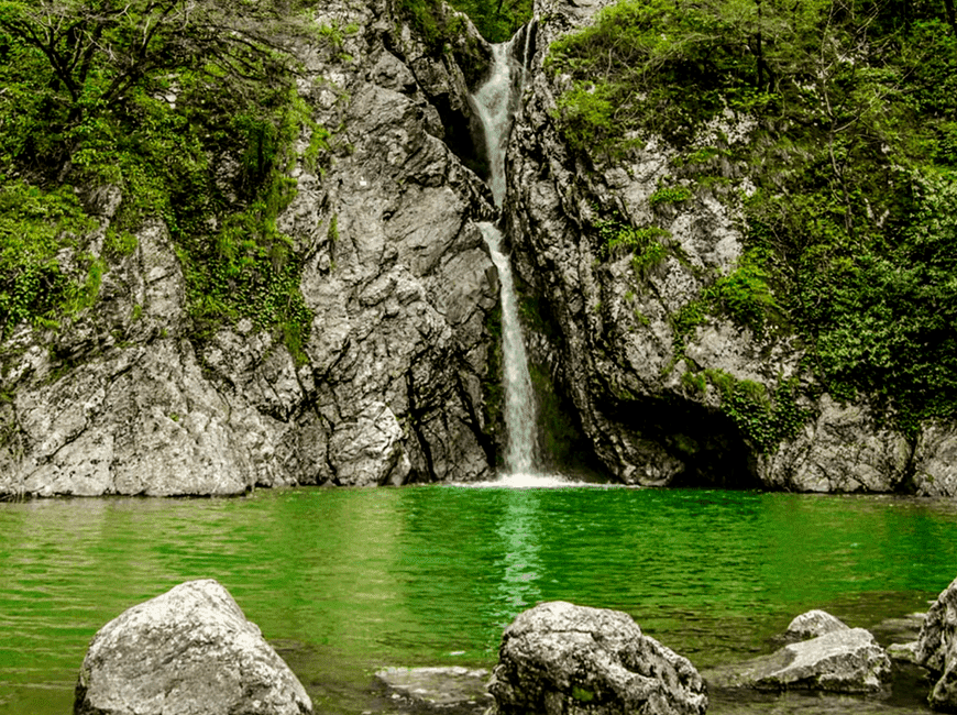 Агурские водопады в сочи