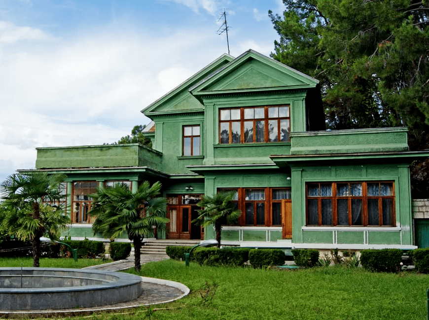 Дом-музей «Дача Сталина» в сочи