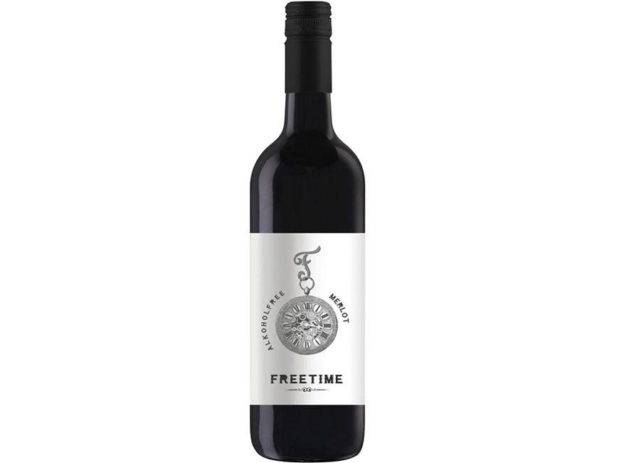 Хорошее красное полусладкое вино Peter Mertes Freetime Merlot